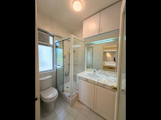 Mid Levels West - Realty Gardens 11