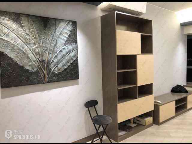 Tsim Sha Tsui - The Victoria Towers 01