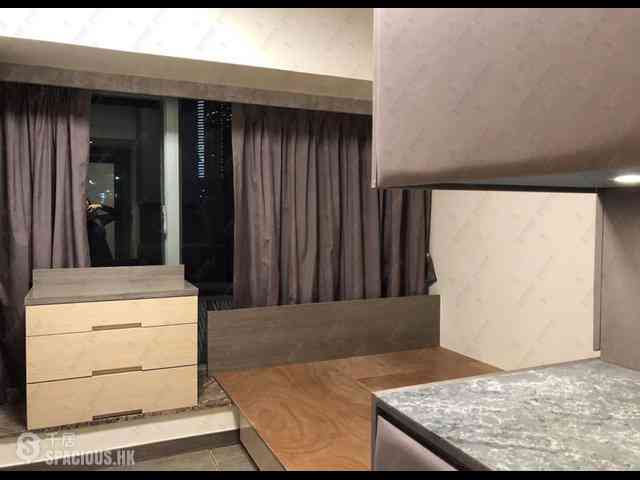 Tsim Sha Tsui - The Victoria Towers 02