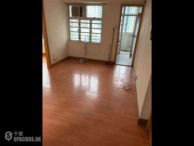 Sai Wan Ho - Win Tack Building 02