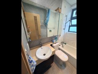 Sai Wan Ho - 18, Upper East 20