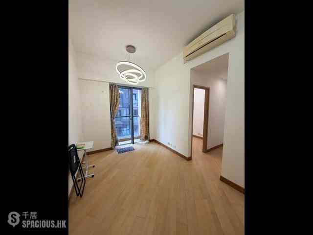 Sai Wan Ho - 18, Upper East 01