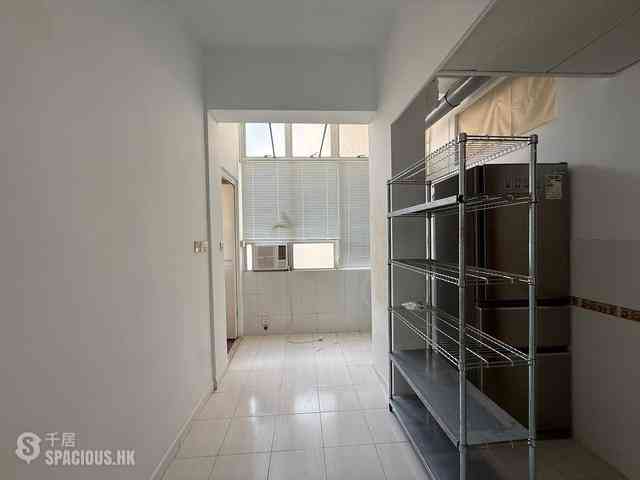 Mid Levels Central - Best View Court Block 68, Macdonnell Road 14