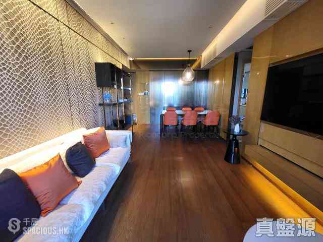 Ho Man Tin - Mantin Heights Block 3 02