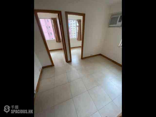 Sai Ying Pun - Cheong King Court 02