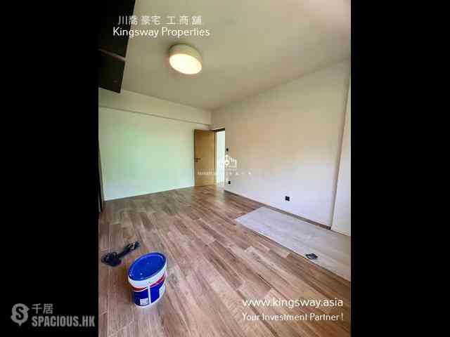Mid Levels Central - St. Joan Court 04