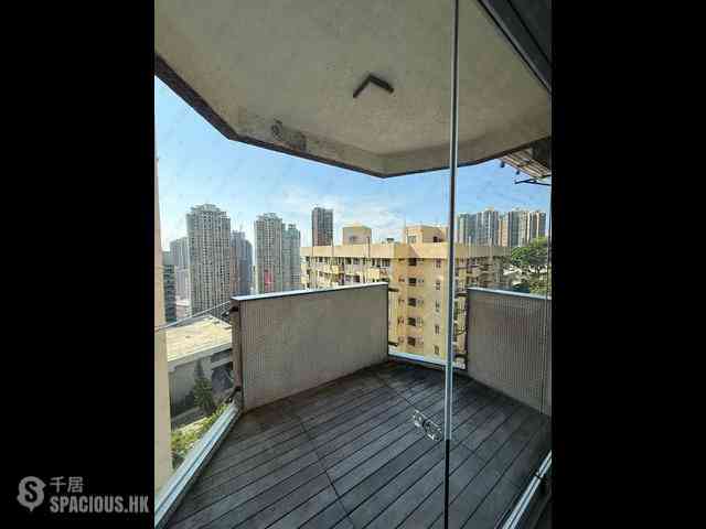 Pok Fu Lam - Fulham Garden Block AB 01
