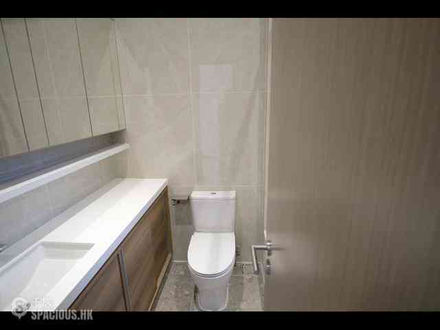 Wan Chai - One Wood Road 03