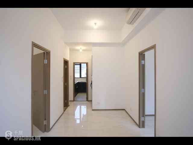Wan Chai - One Wood Road 02