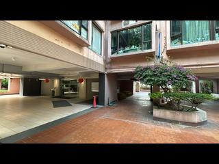 Kennedy Town - Serene Court 03