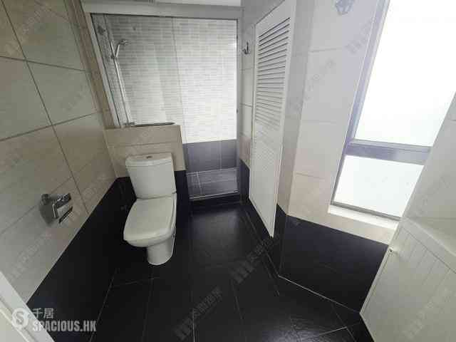 Mid Levels Central - Birchwood Place 12