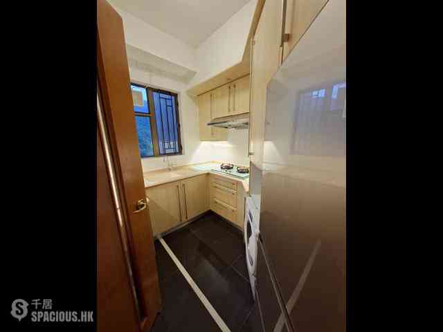 Shek Tong Tsui - The Belcher's Phase 1 Block 1 03