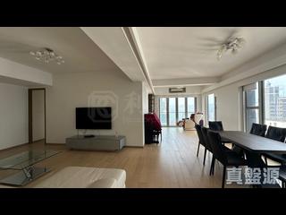 Sai Ying Pun - The Summa Block 1 03