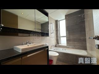 Sai Ying Pun - The Summa Block 1 07