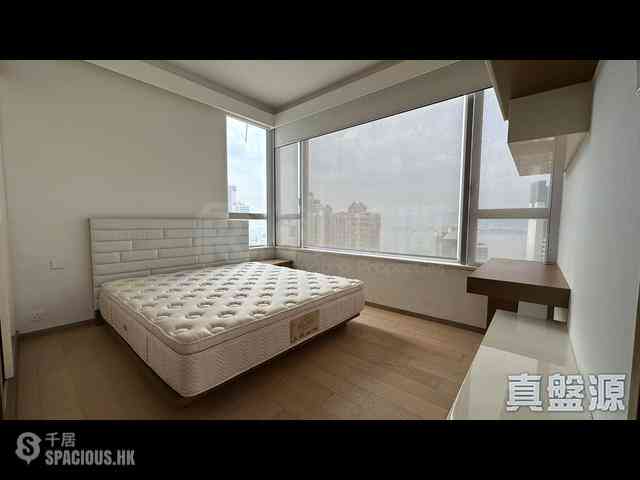 Sai Ying Pun - The Summa Block 1 06