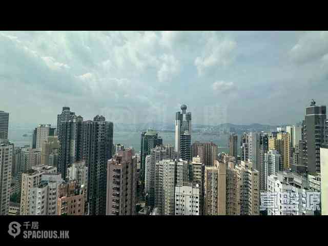 Sai Ying Pun - The Summa Block 1 02