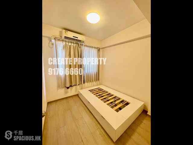 Wan Chai - Yick Wah Building 05