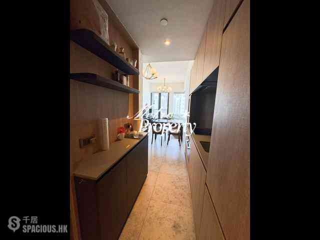 Sai Ying Pun - Bohemian House 03