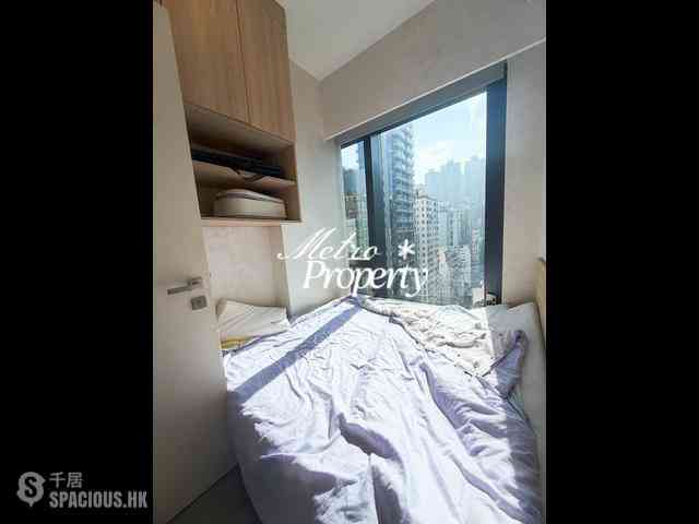 Sai Ying Pun - Bohemian House 04