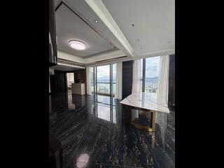 Sai Ying Pun - The Summa Block 1 04