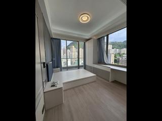 Sai Ying Pun - The Summa Block 1 07