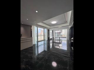 Sai Ying Pun - The Summa Block 1 03