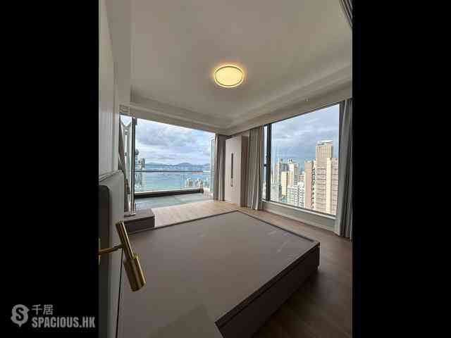 Sai Ying Pun - The Summa Block 1 06