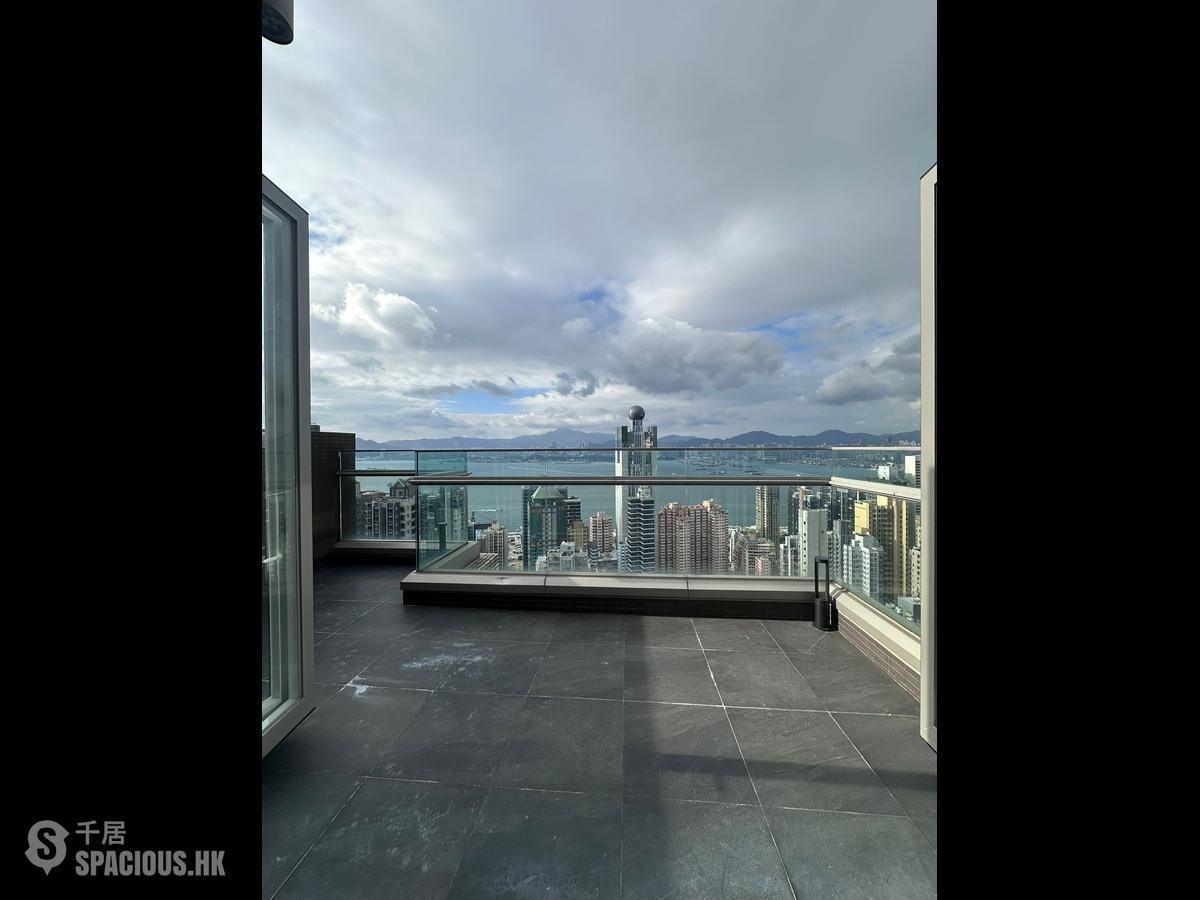 Sai Ying Pun - The Summa Block 1 01