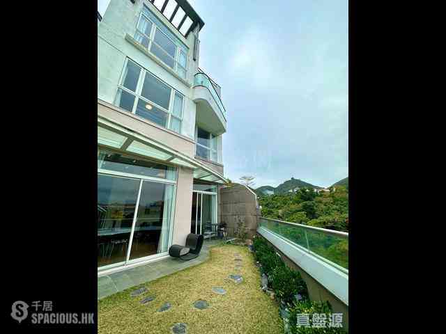 Chung Hom Kok - 33, Cape Road 02