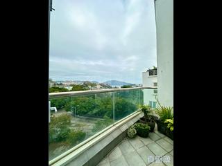 Chung Hom Kok - 33, Cape Road 16