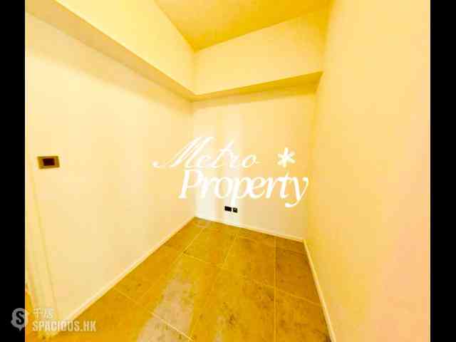 Sai Ying Pun - Bohemian House 09
