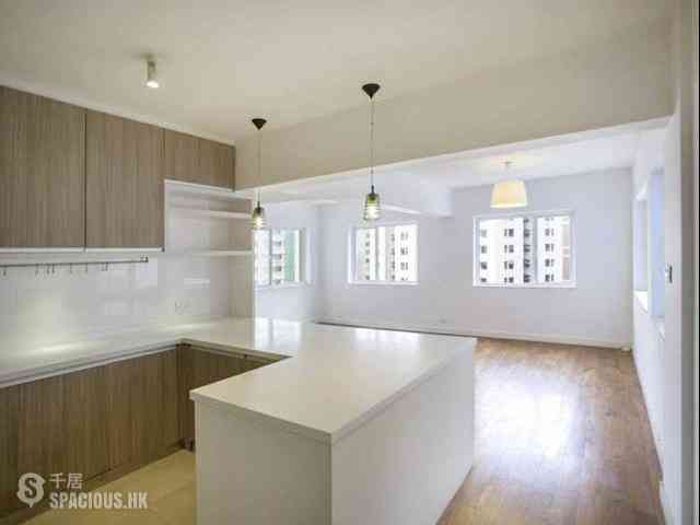 North Point - Kent Mansion 02