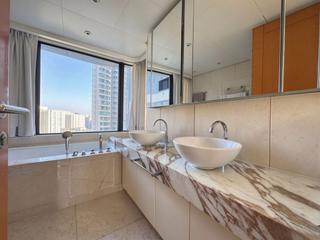 Cyberport - Residence Bel-Air 06