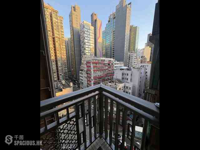 Causeway Bay - Diva 02