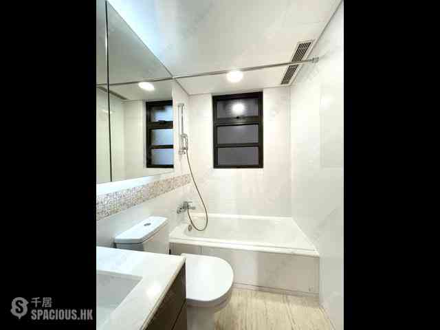 Sai Ying Pun - The Babington 12