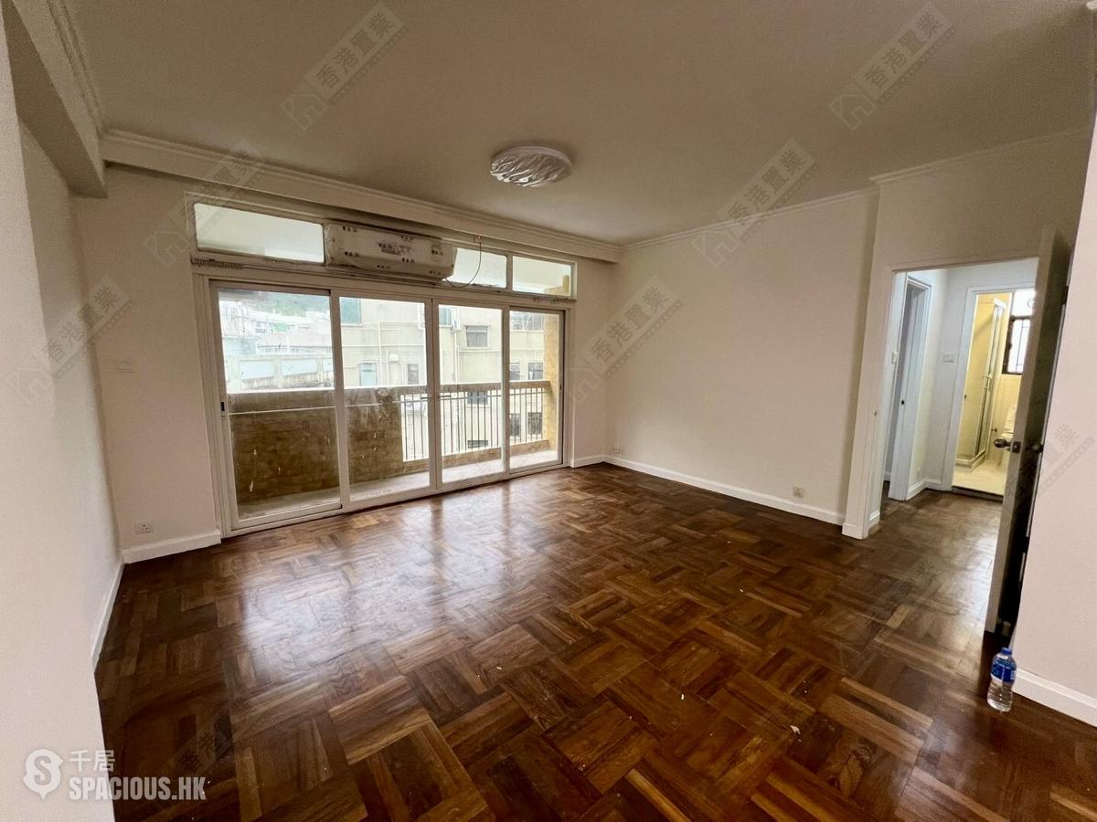 Happy Valley - Greenside Villa 01