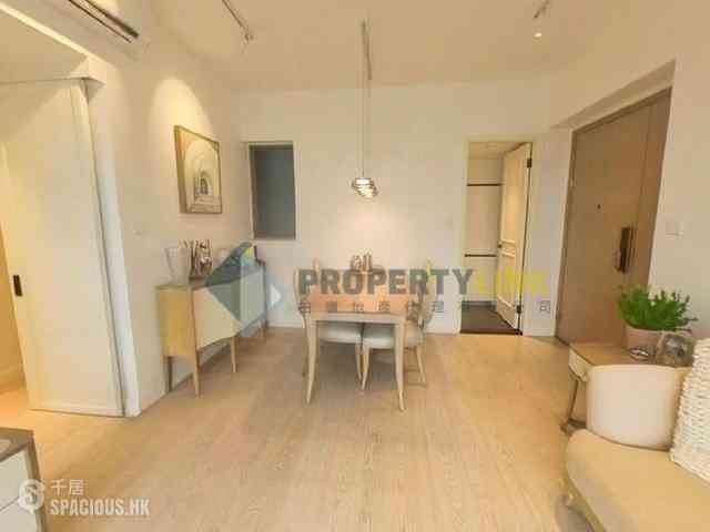 Sai Ying Pun - Island Crest 02