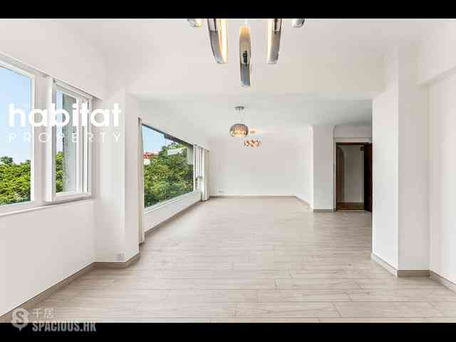 The Peak - Barker Villa 03