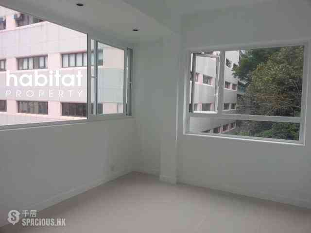 Sai Ying Pun - 25, Eastern Street 01