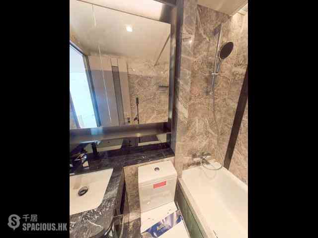 Wong Chuk Hang - The Southside Phase 3B Blue Coast Tower 2B 07