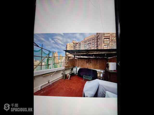 Sai Ying Pun - Kam Fung Mansion 03