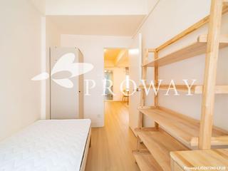 Wan Chai - 106-108, Queen's Road East 07