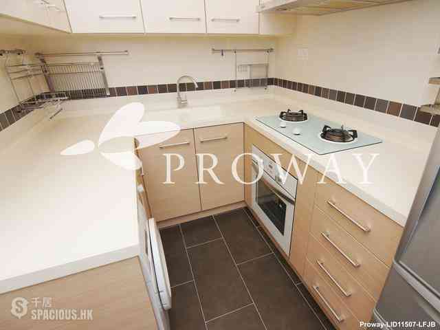 Mid Levels Central - Hillsborough Court 08