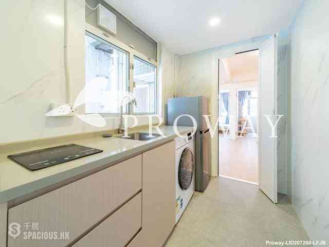 Wan Chai - 106-108, Queen's Road East 09