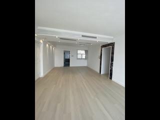 Mid Levels Central - The Grand Panorama Block 5 02