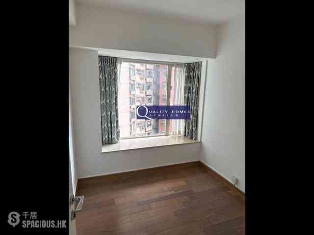 Soho - Centrestage Block 1 09