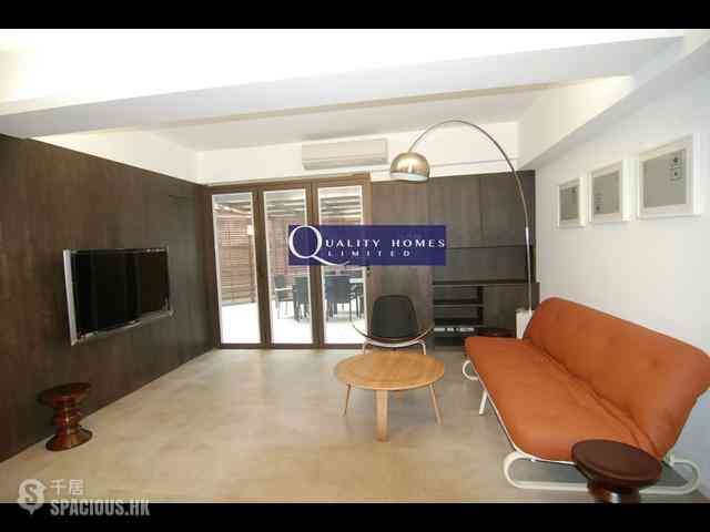 Sai Ying Pun - Golden Phoenix Court 04