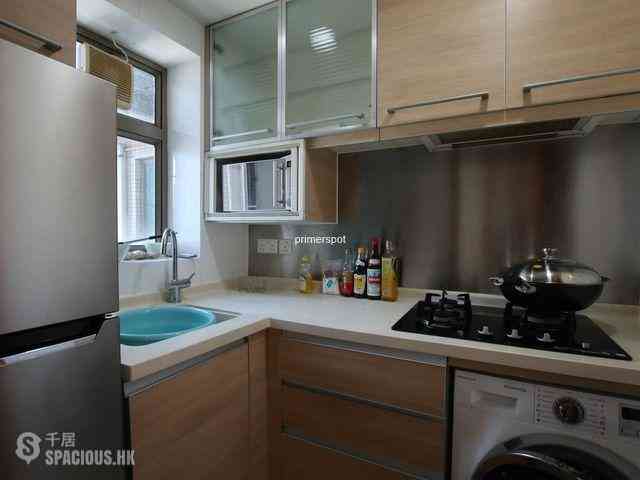 Wan Chai - The Zenith 03