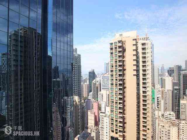 Wan Chai - The Zenith 08