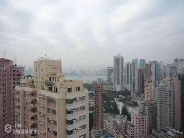 Tai Hang - Jolly Villa 01